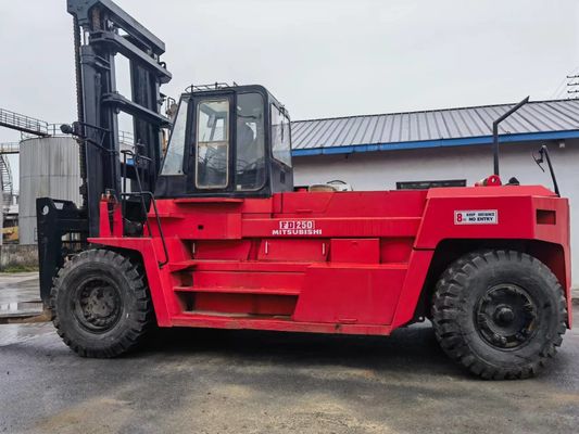 Подержанный Mitsubishi FD250 25 тонн Дизельный вилочный погрузчик Общие размеры 3254*1086*2000
