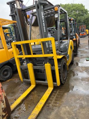 4300 кг Вес использованный Komatsu FD30 вилочная погрузка для Японии FD30 FD50 FD70 FD100 FD150 FD200