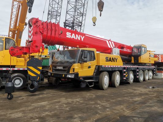 100-тонный грузовой кран SANY STC1000 мощностью 220 тонн и оригинальным гидравлическим клапаном