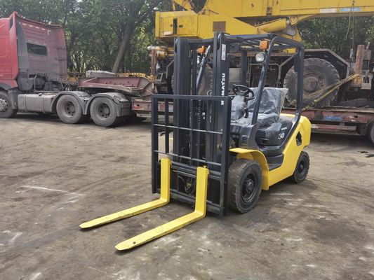 Ручной источник питания 3 тонны Komatsu FD30 вилочная погрузка для плавной работы склада