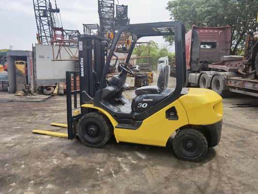Ручной источник питания 3 тонны Komatsu FD30 вилочная погрузка для плавной работы склада