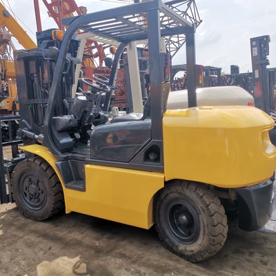 Малый дизельный вилочный погрузчик в Японии Komatsu FD30 FD40 FD50 3 тонны 4 тонны 5 тонн