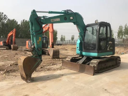 Подержанный экскаватор Kobelco SK70SR с номинальной грузоподъемностью 3 тонны