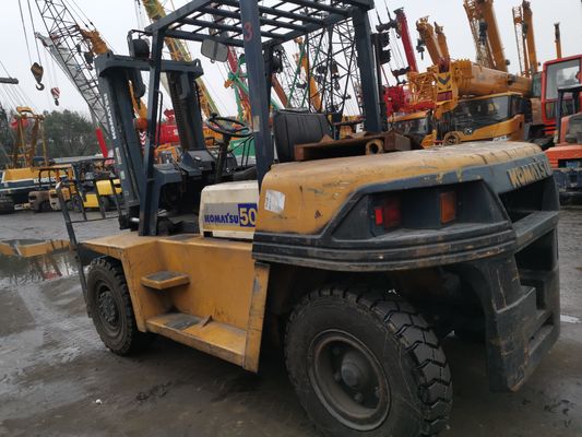 Komatsu 5t погрузчик с цилиндром 1200 мм Длина вилки 2,7*1,2*2,1 м Общие габариты