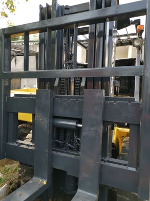 5 тонн Япония Оригинальный Komatsu FD50-7 Дизельный вилочный погрузчик в Шанхае с длиной вилки 1200 мм