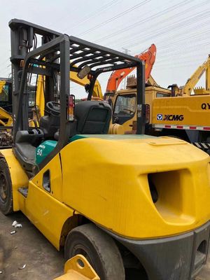 5-тонный вилочный погрузчик Komatsu FD50-10 FD50-7 FD50 с ручным источником питания и в хорошем состоянии