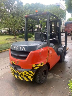 Мощный бензиновый двигатель Toyota 5 тонны дизельный вилочный погрузчик с японским двигателем