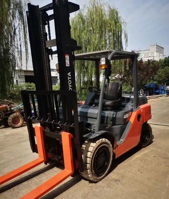 Японский оригинал FD45 Дизельный использованный вилочный погрузчик TCM 4,5 тонны в отличном рабочем состоянии