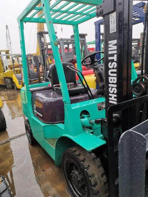 Дизельный вилочный погрузчик 2,5 тонны с двигателем Mitsubishi или Isuzu, гарантированная максимальная производительность