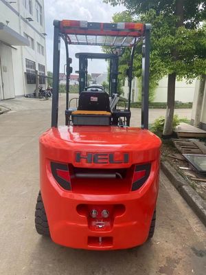 Шанхайский вилочный погрузчик 3T CPC D 30 5T 7T 10T Общие размеры 2600*1150*2055