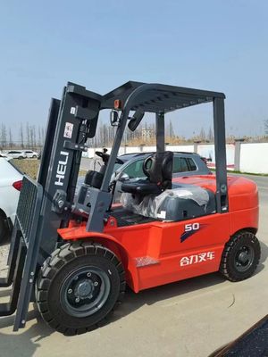 HELI 10-тонный дизельный вилочный погрузчик CPCD100 с позиционирующим устройством для вилок в Шанхае