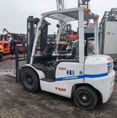 Использованный 2,5-тонный дизельный вилочный погрузчик TCM FD25 с дизельным двигателем в рутинных габаритах