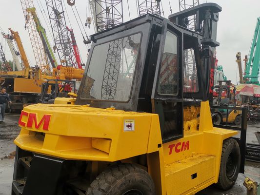 Подержанный вилочный погрузчик TCM FD70Z8 с автоматическими зубами и дизельным двигателем в Шанхае