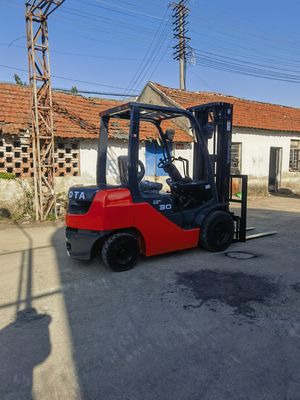 Вес KG 3000 кг Подержанный вилочный погрузчик Toyota 3 тонны FD30 8f30 Япония Оригинал для энергетической добычи