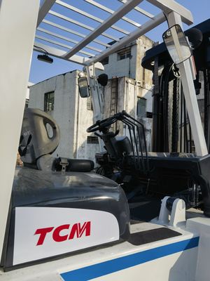 Подержанный японский дизельный вилочный погрузчик TCM FD100 10 тонн контейнерный складский погрузчик для подъема поддонов