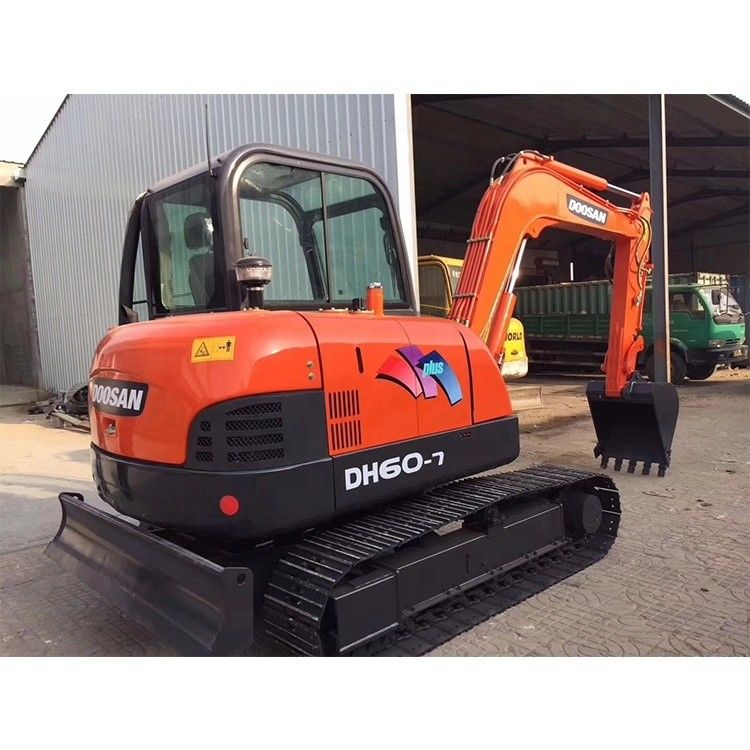 Южная Корея Использованный Doosan DH60-7 60 60DX Маленький мини экскаватор с оригинальным гидравлическим насосом
