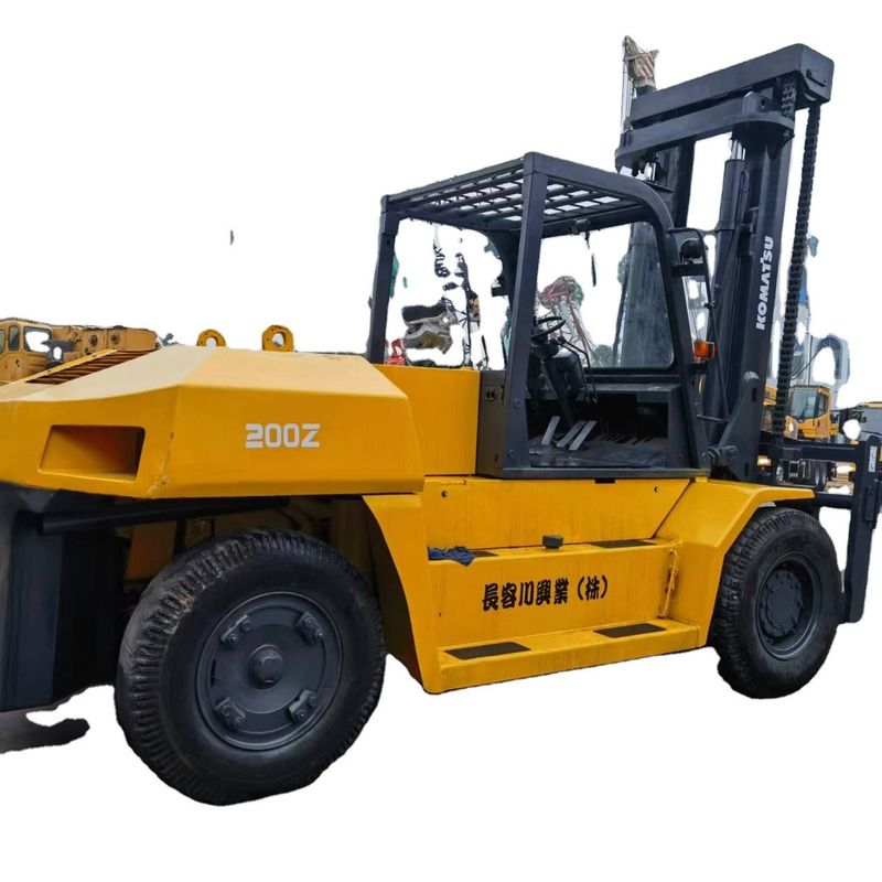 Komatsu 100% Япония Оригинальный FD200 20-тонный подержанный вилочный погрузчик с шириной вилки 550 мм
