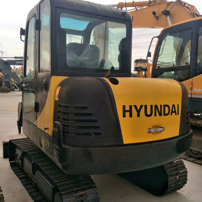 Hyundai 60-7 Crawler Excavator Использованная строительная техника с низким рабочим временем