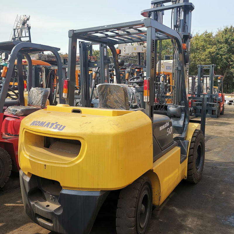 Самые продаваемые подержанные вилочные погрузчики Komatsu 2,5 тонны 3,5 тонны 5 тонн в хорошем состоянии