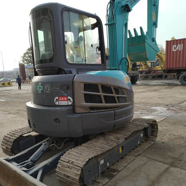 Максимальная подъемная нагрузка 5,5 тонны Kobelco SK55 Использованный экскаватор 95% для KOBELCO в хорошем состоянии