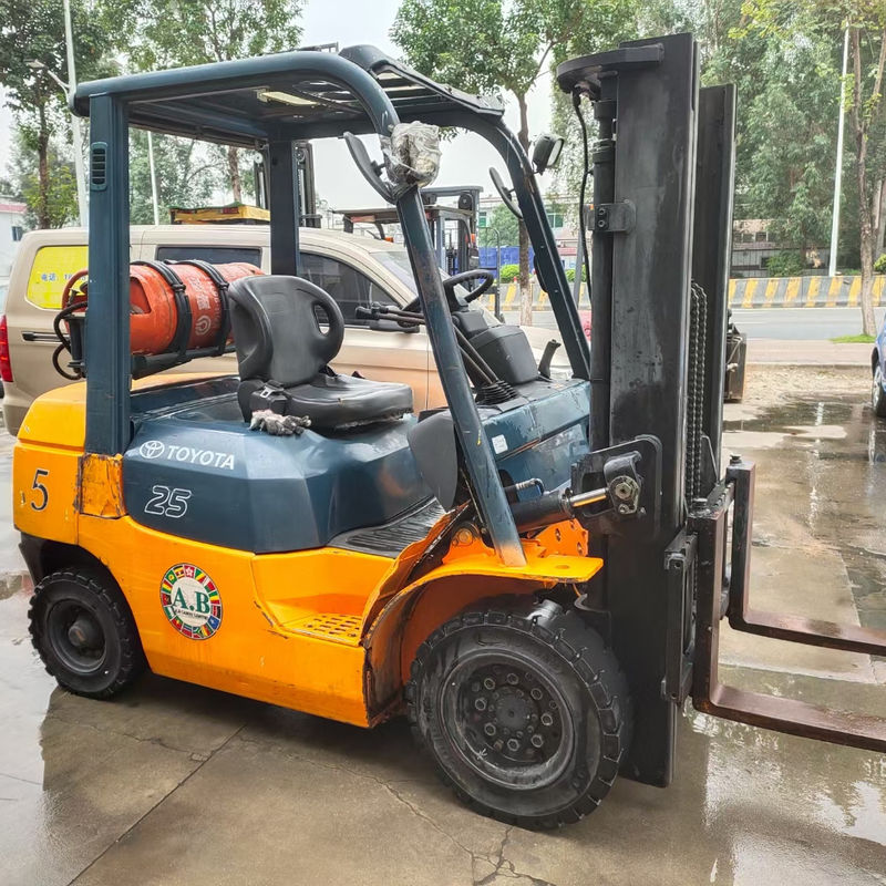 2012 Toyota 7F25 LPG грузовик с японским двигателем и бензиновым двигателем 2,5 тонны