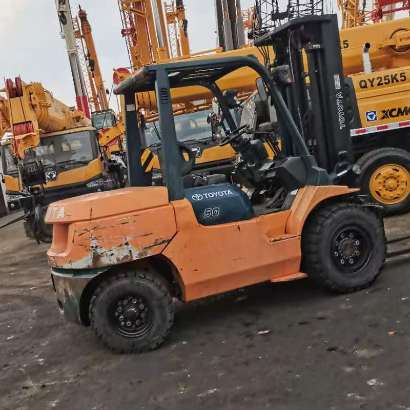 Оригинальное переокрашивание Toyota Japan 5 тонн 7F50 Гидравлический вилочный погрузчик с длиной вилки