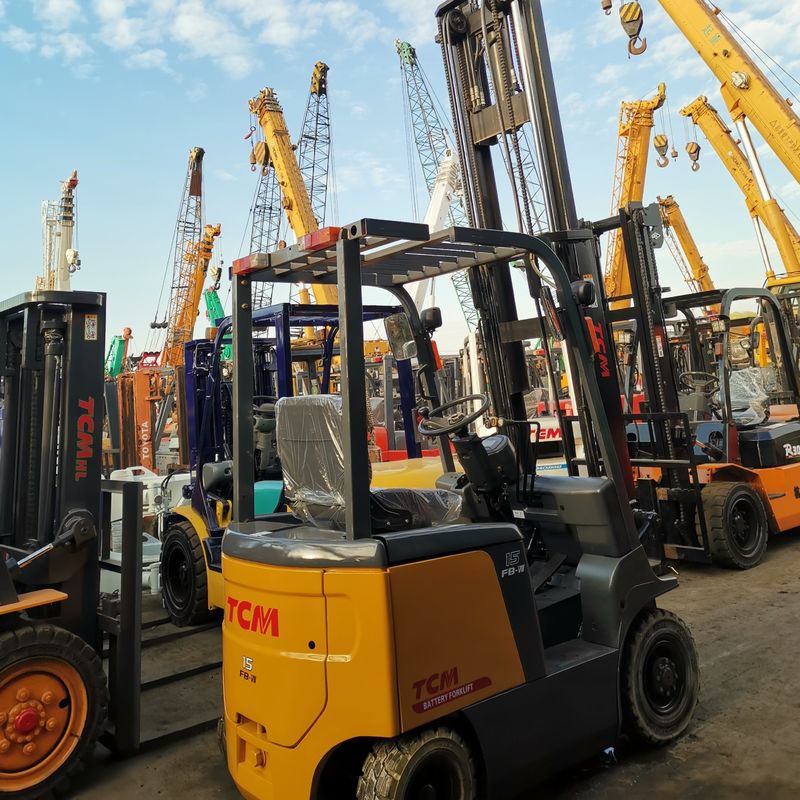 1500 кг Вес TCM FB15 1,5 тн Электрический вилочный погрузчик с двигателем Isuzu и маркировкой CE