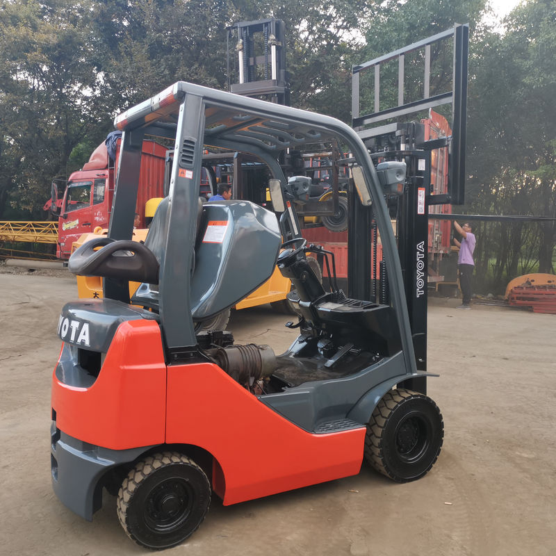 Автомобиль с бензиновым двигателем 2 T 2.5T 3.0T 3.5T с японским Nissan ISUZU Mitsubishi